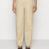 Cargo Trousers PantaloniBeige Donna Pantaloni ANI21A00Y-B11 13 Cargo Trousers PantaloniBeige Donna Pantaloni ANI21A00Y-B11 -Anna Field Negozio 599b7467855c4eba99fba6e5c067d78d